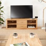 Baumhaus Mobel Oak Mounted Widescreen Television Cabinet