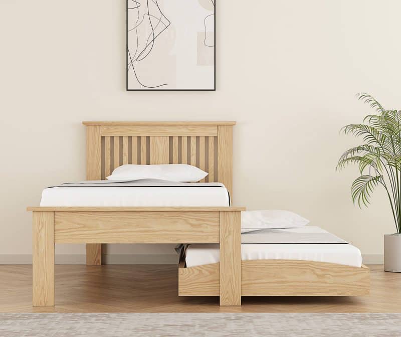 Flintshire Furniture Hendre guest bed Oak